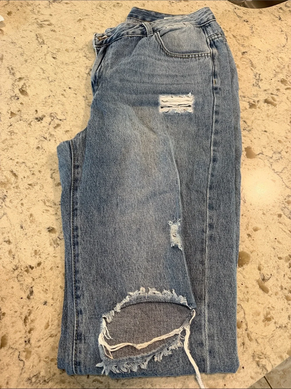 SHEIN Light Blue Distressed Straight Leg Jeans